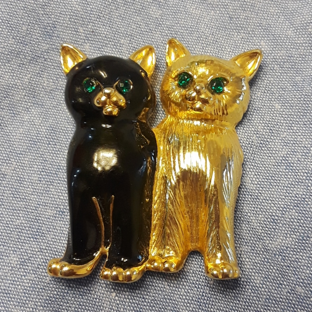Swarovski Pin